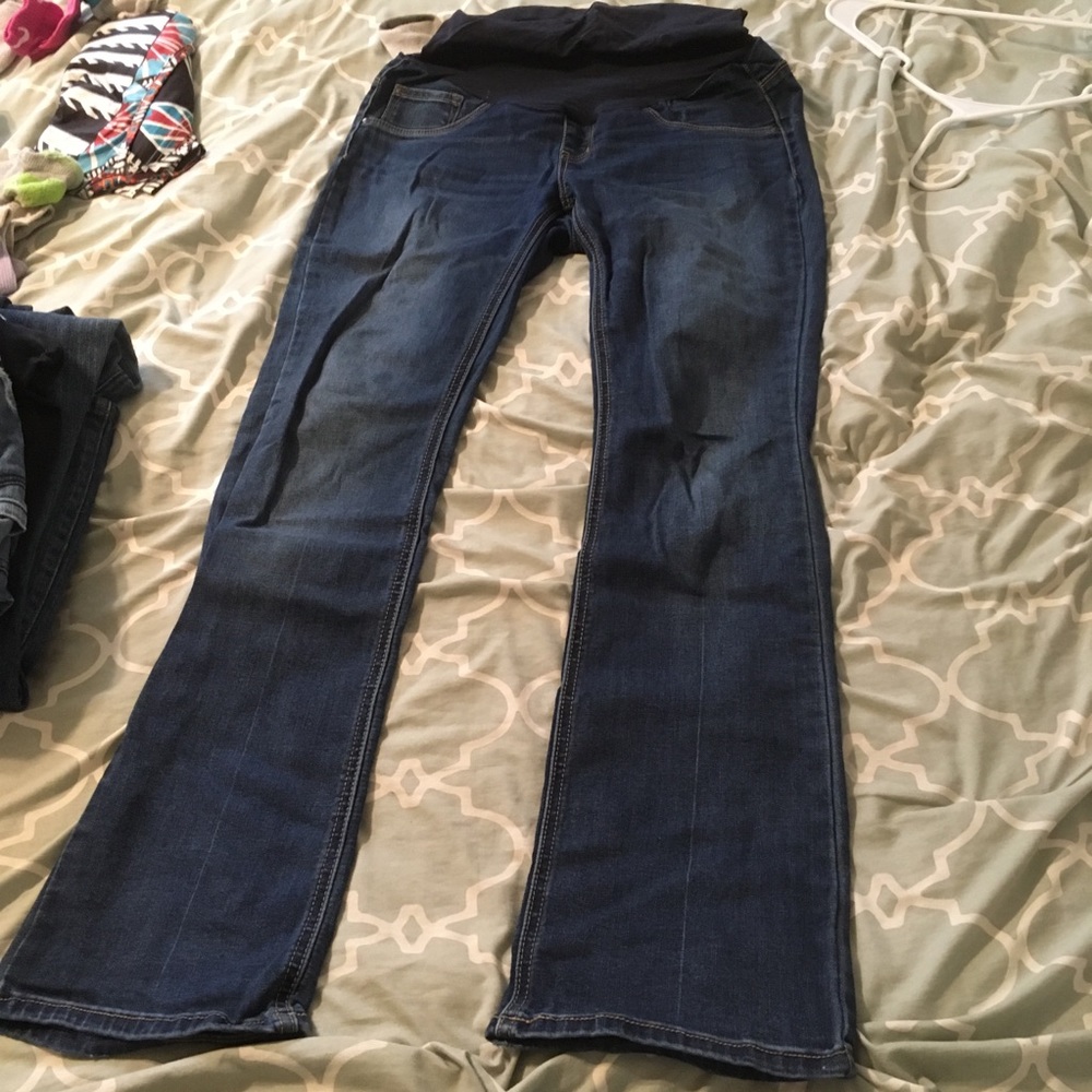 Boot cut maternity jeans